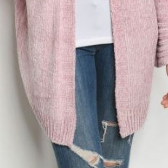 Gorgeous Lavender Oversized Cardigan with hood - Picture 5 of 5